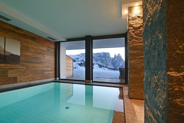 La piscina Berghotel Zorzi - Hotel 3 stelle