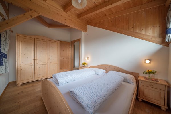 Foto vom Zimmer Ferienwohnungen Sotgherdena