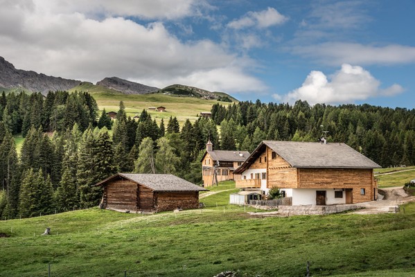 Foto Außenansicht B&B auf dem Bauernhof Römer Schwaige