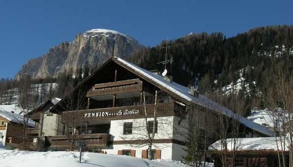 Foto esterno Pensione La Scalira