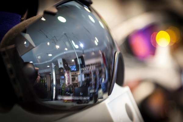 Peak Sport Adventure - Noleggio sci Canazei