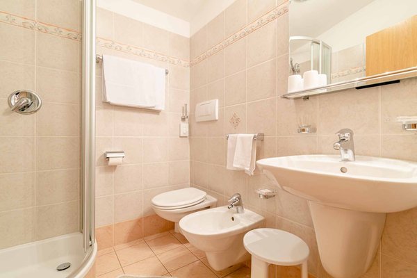 Photo of the bathroom Garni (B&B) Ciasa Blancia