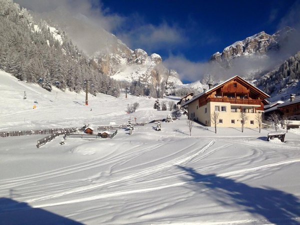 Foto esterno in inverno Haus Erica