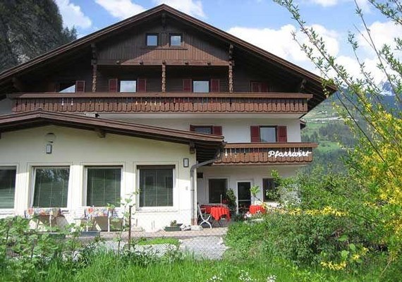 Foto esterno Appartamenti Pfarrwirt