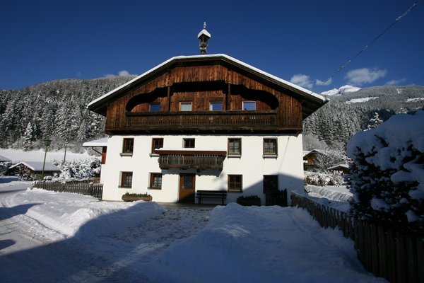 Winter Präsentationsbild Ferienwohnungen Loderhof