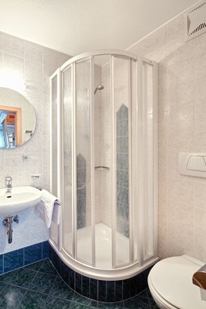 Foto del bagno Appartamenti in agriturismo Huberhof