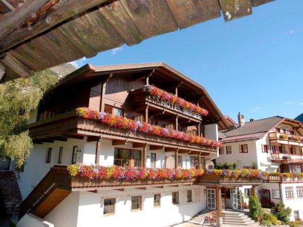 Foto esterno in estate Berger
