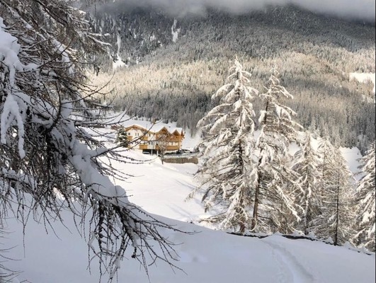 Foto esterno Garni Florian
