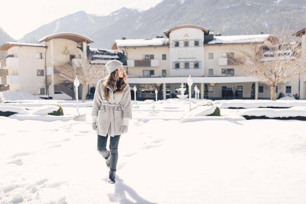 Foto Außenansicht im Winter Alpenpalace Luxury Hideaway & Spa Retreat