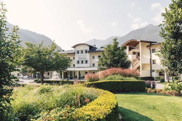 Sommer Präsentationsbild Alpenpalace Luxury Hideaway & Spa Retreat
