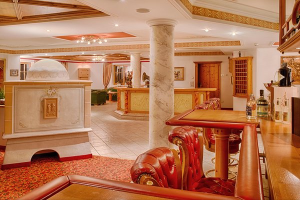 La hall