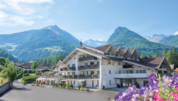 Photo exteriors Hotel Fronza