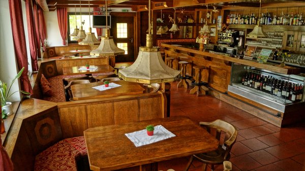 Il ristorante Lutago Schwarzbachhof