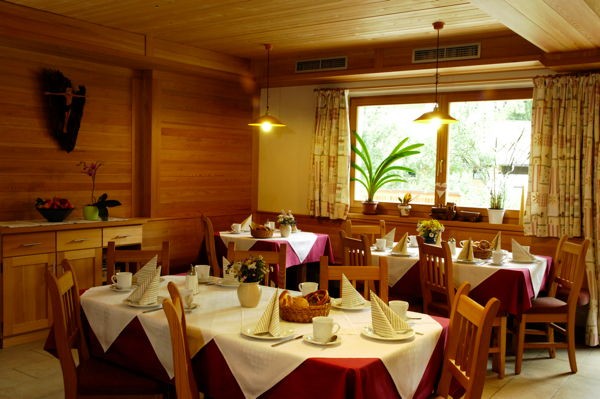 Il ristorante Rio Bianco (Valle Aurina) Mitterbach