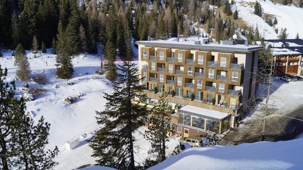 Photo exteriors in winter Boè Sports & Nature Hotel