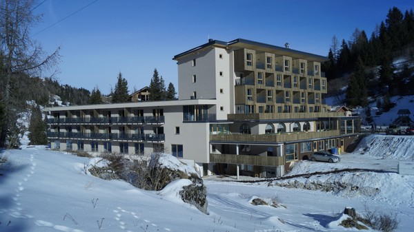 Foto Außenansicht Boè Sports & Nature Hotel
