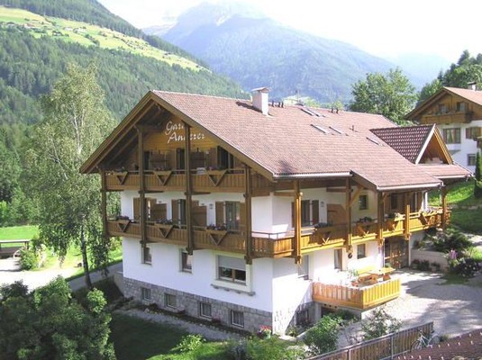 Photo exteriors Garni (B&B) + Apartments Angerer