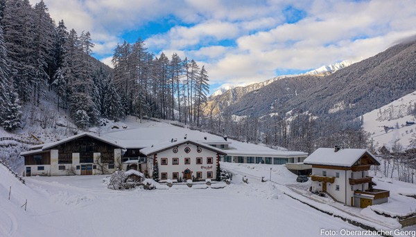 Photo exteriors B&B-Hotel + Residence Enzhof