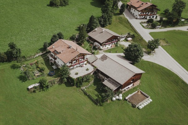 Foto Außenansicht Ferienwohnungen auf dem Bauernhof Seeberhof
