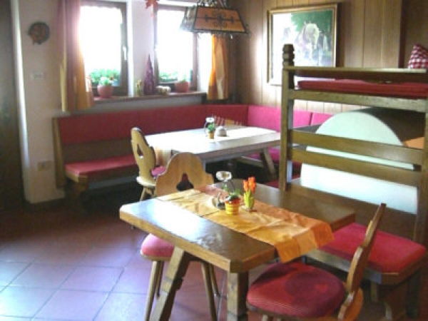 Il ristorante Lutago Lechnerhof