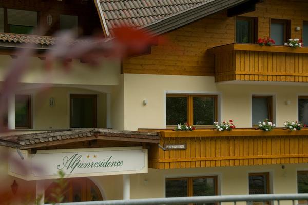 Foto esterno in estate Alpenresidence