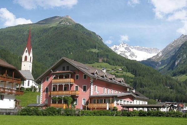 Foto esterno Pensione + Residence Oberstock