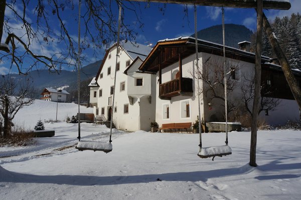 Foto esterno in inverno Ansitz Bergrichter