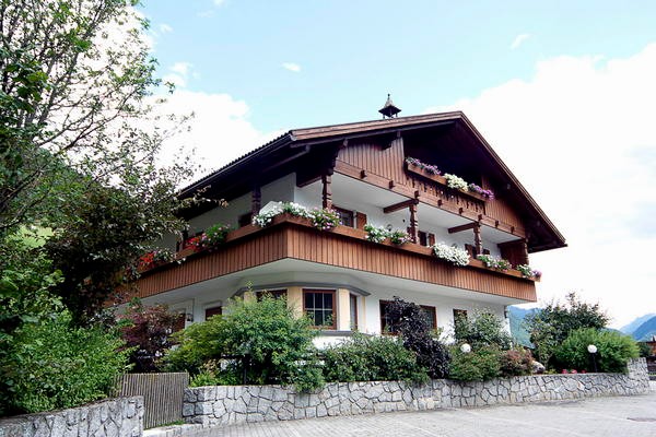 Foto Außenansicht Residence Alpenrose