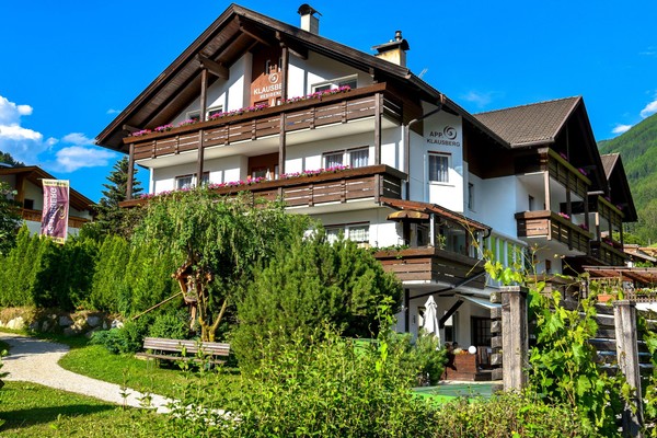 Photo exteriors Residence Klausberg