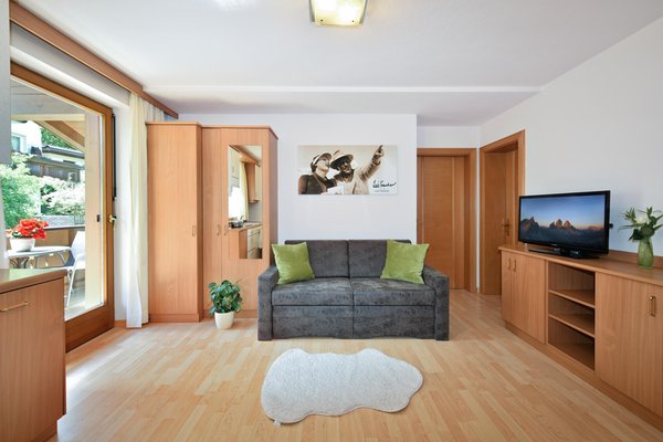 La zona giorno AlpenChalet Niederkofler