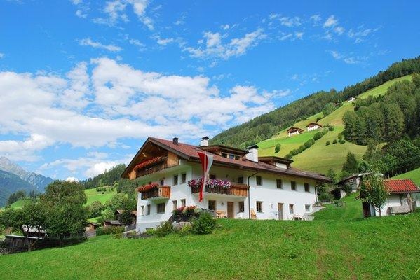 Photo exteriors Farmhouse apartments Mitterlembach