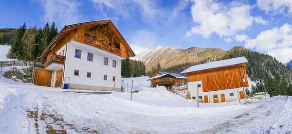 Foto esterno in inverno Kuglerhof