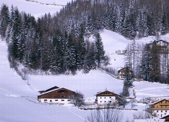 Foto Außenansicht Ferienwohnungen auf dem Bauernhof Oberlinderhof