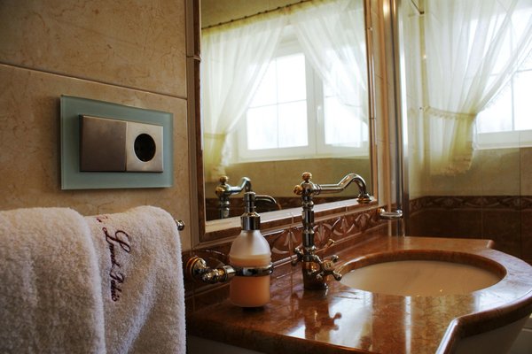 Foto vom Bad B&B + Ferienwohnungen Das Land-Palais