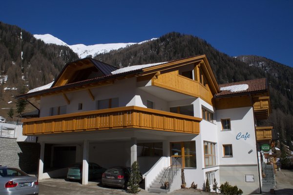Photo exteriors in winter Café Schneider