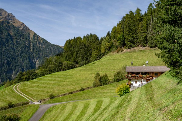 Photo exteriors Farmhouse apartments Grossgasteigerhof
