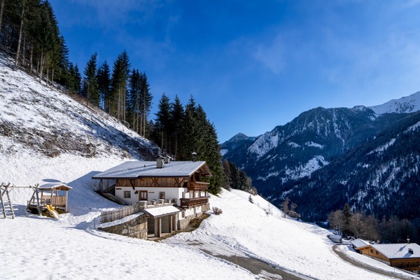 Photo exteriors Farmhouse apartments Grossgasteigerhof