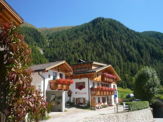 Foto esterno Appartamenti in agriturismo Kaimblhof