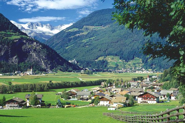 Foto estiva di presentazione Associazione turistica Campo Tures