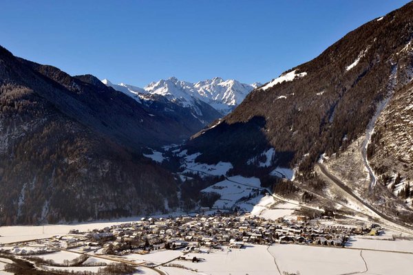 Characteristic depiction of Valle di Tures / Tauferer Tal (Tauferer Ahrntal)