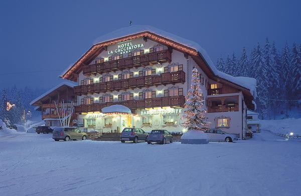 Foto Außenansicht Hotel La Cacciatora Wellness & Beauty Hotel