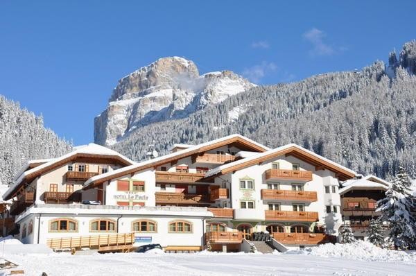 Foto Außenansicht Hotel La Perla