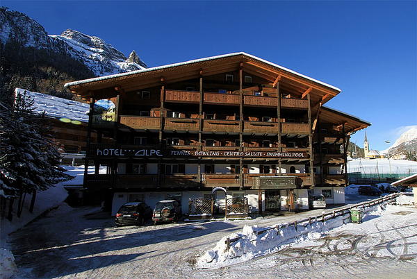 Foto Außenansicht im Winter Alpe