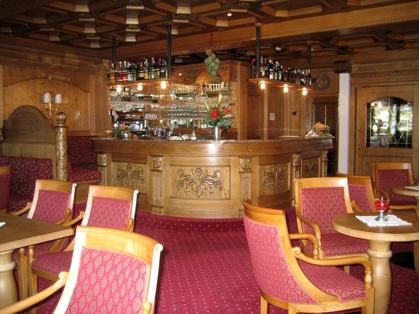 Foto del bar Hotel Cèsa Tyrol