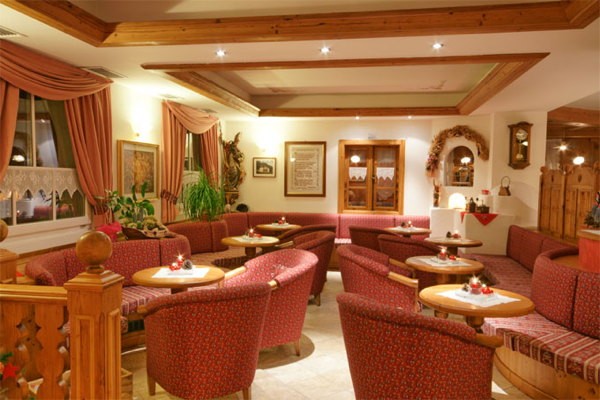 La hall