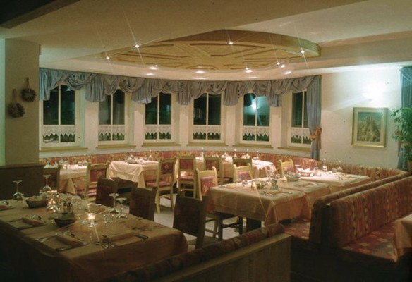 Il ristorante Alba di Canazei (Canazei) Conturina