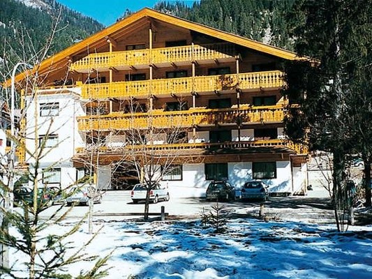 Foto esterno Albergo Engel