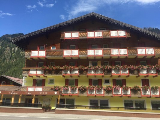 Sommer Präsentationsbild Joy B&B Fedaia