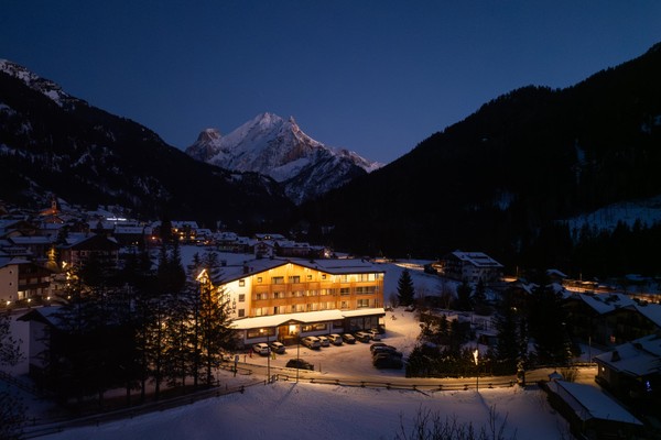 Photo exteriors Dolomiten Hotel Irma