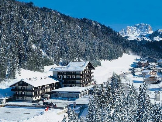 Foto esterno Albergo Il Caminetto